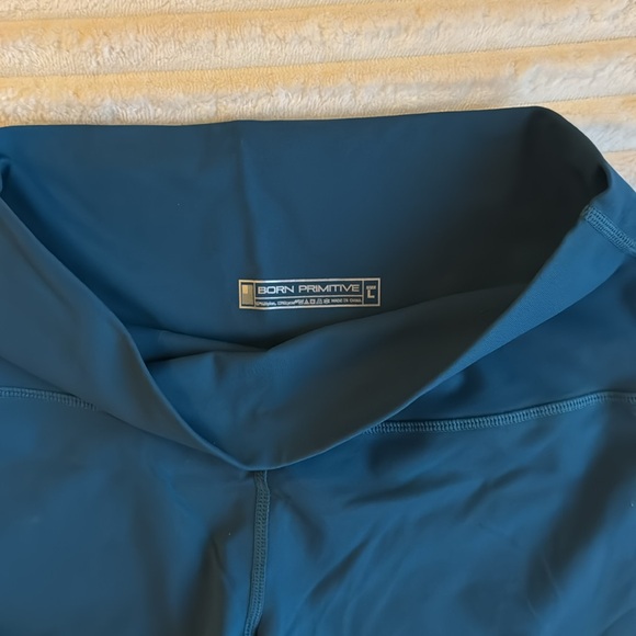 Born Primitive 4” Shorts - Picture 2 of 3